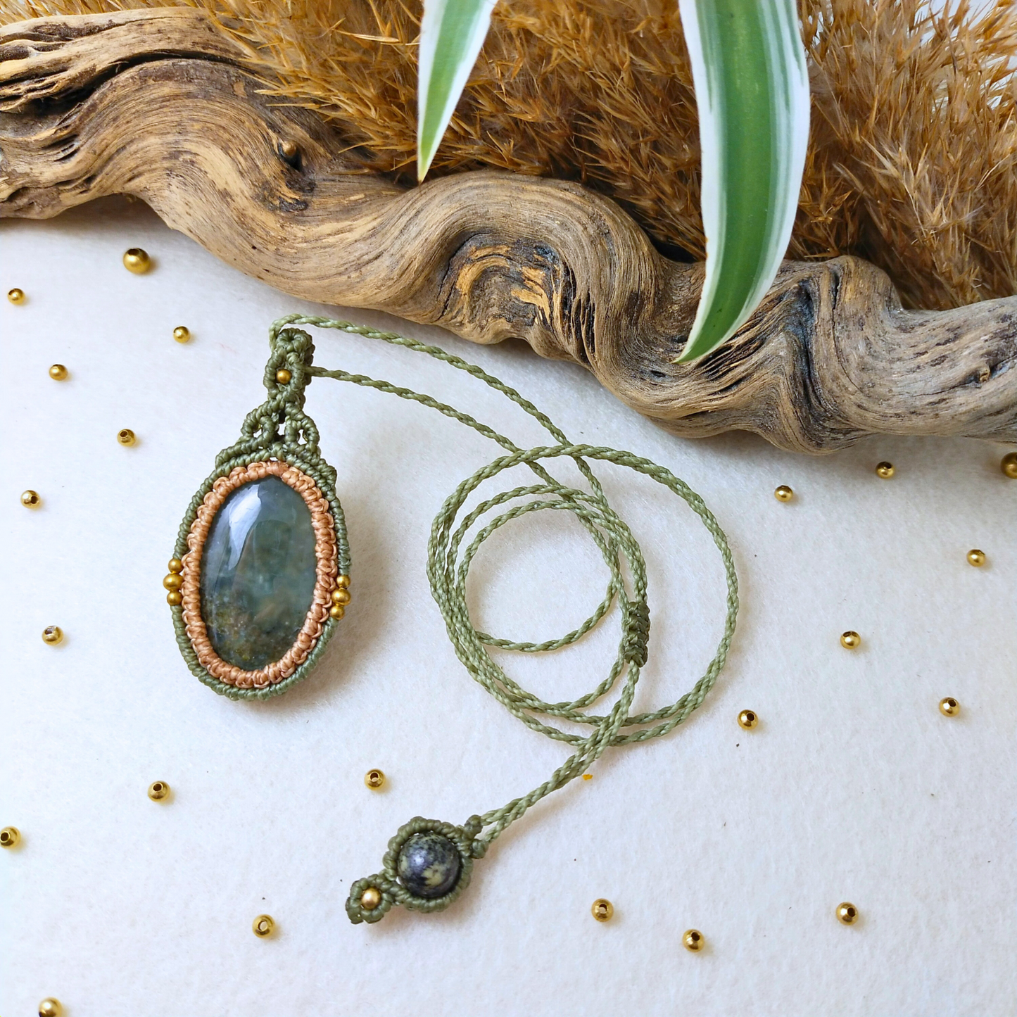 Necklace Ananda - Moss Agate